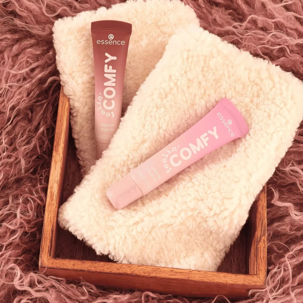 essence feelin' comfy peptide lipgloss 02