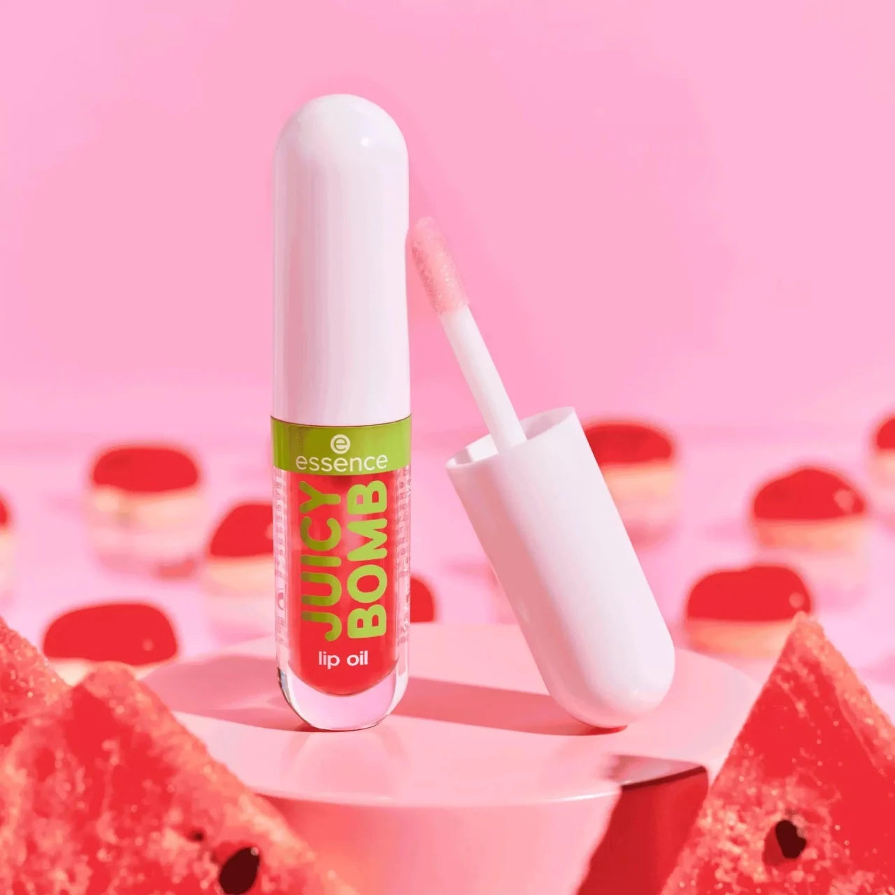 essence JUICY BOMB PARTY lip oil 02