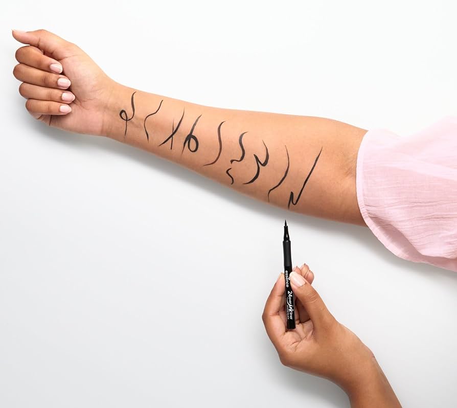 essence liquid ink eyeliner 01 3ml