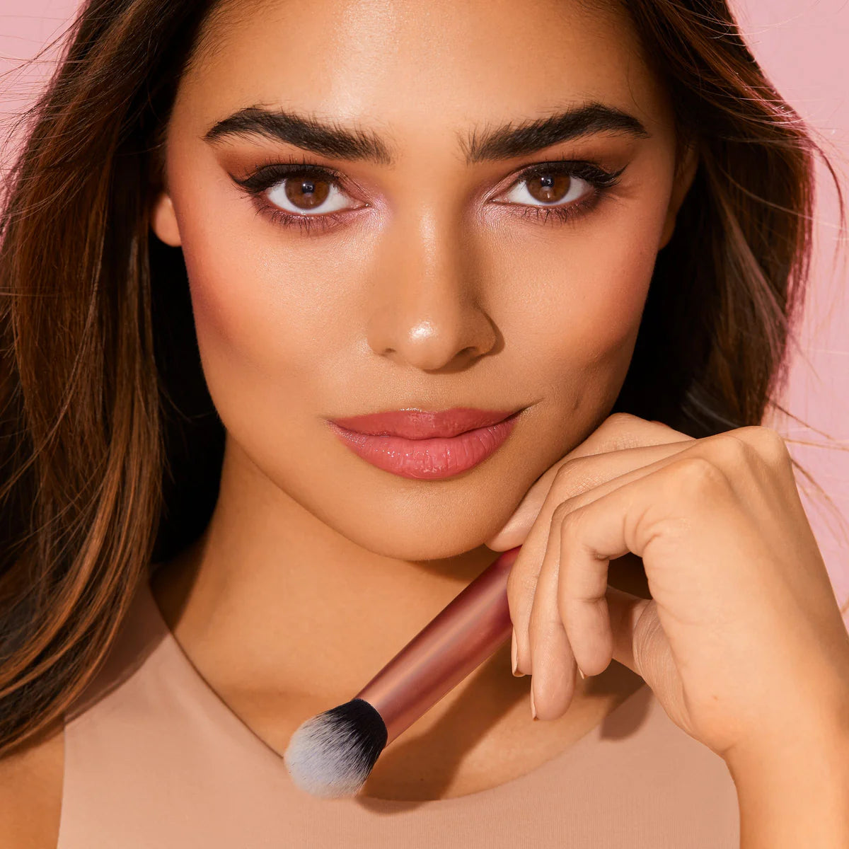 Real Techniques Expert Face Brush 1pcs