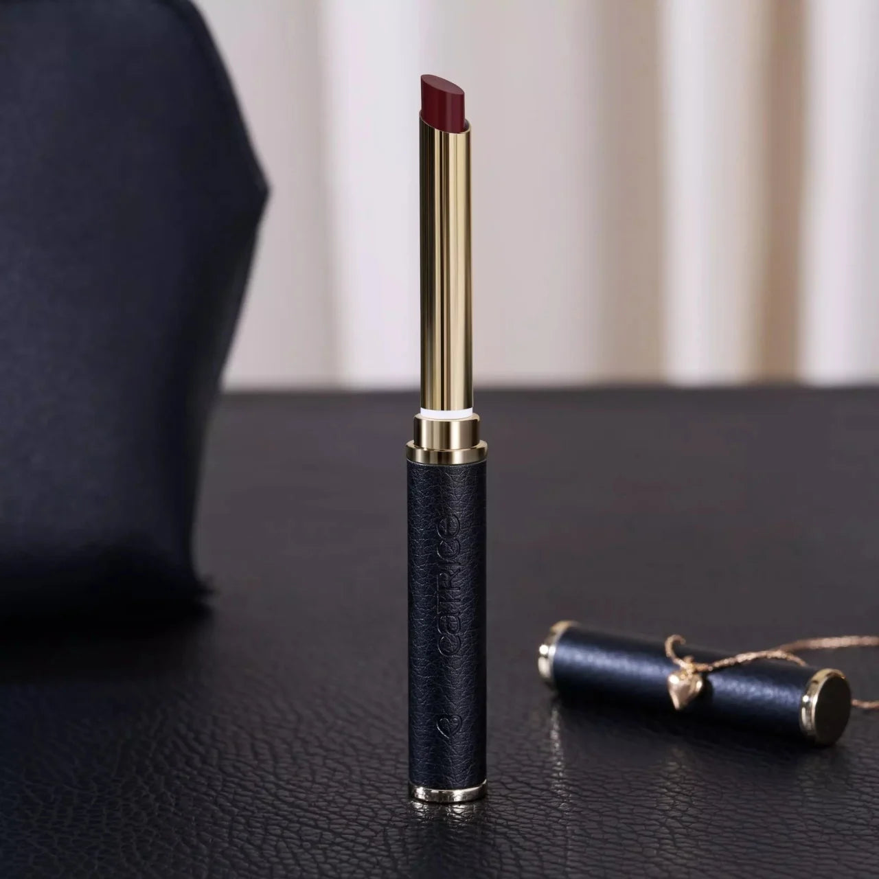 Catrice - Balsam de buze VALENTINE WHO? Lip Wrap Glow Balm C02 - You Own It, Honey., 0.9 g