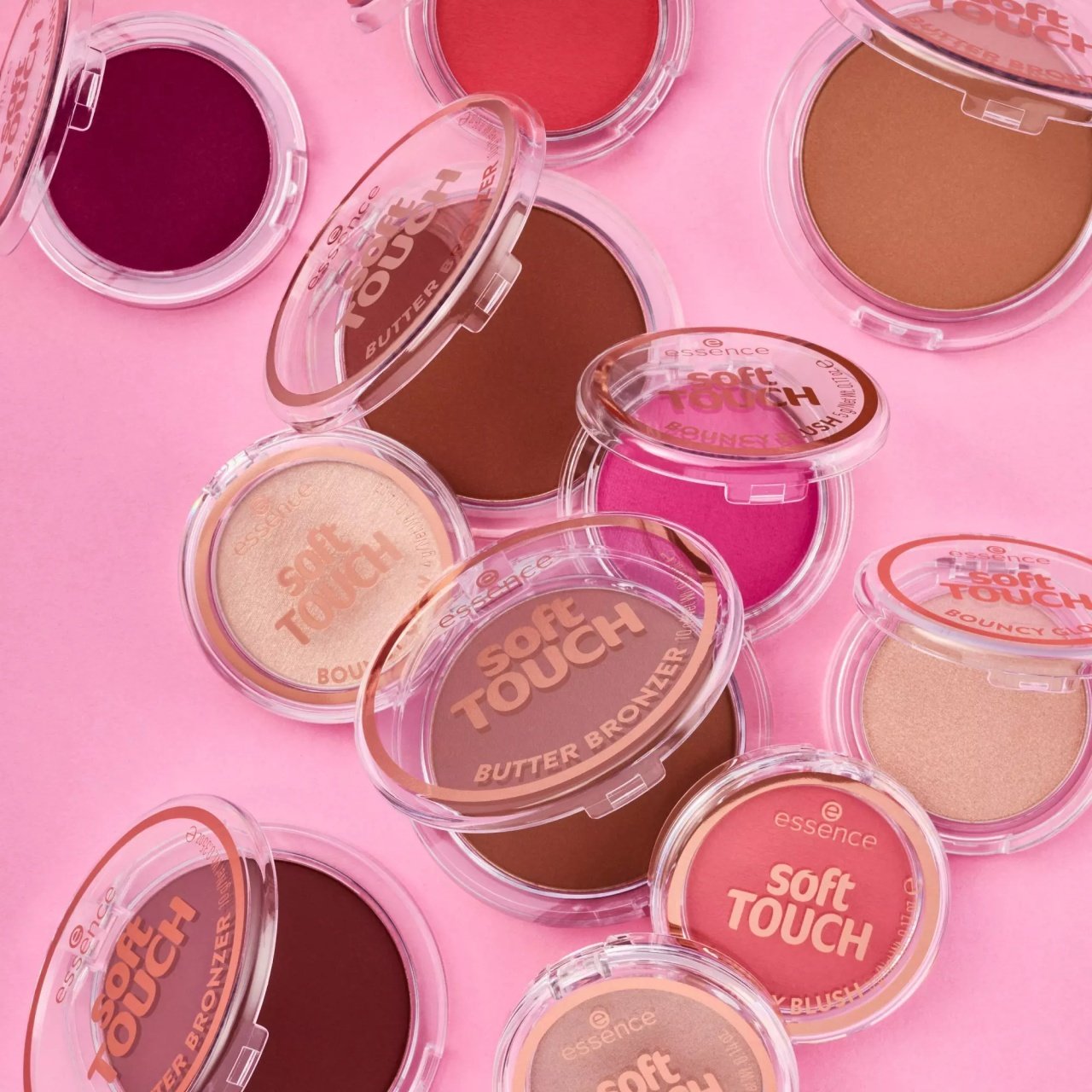 essence soft TOUCH BOUNCY BLUSH 10