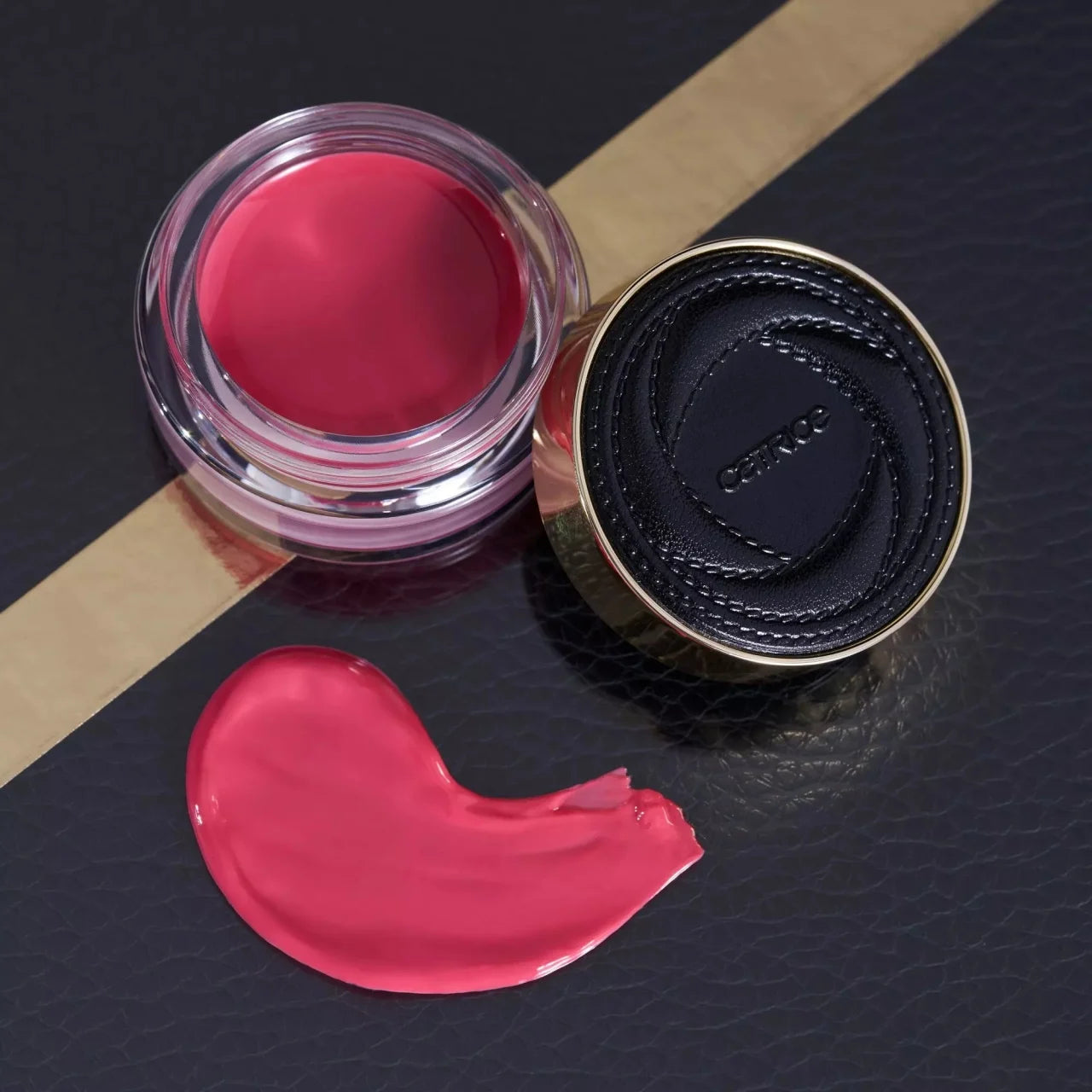 Catrice - Blush pentru buze si obraz VALENTINE WHO? Multi-Use Jelly Pot C01 - Warrior Queen, 4.8 g
