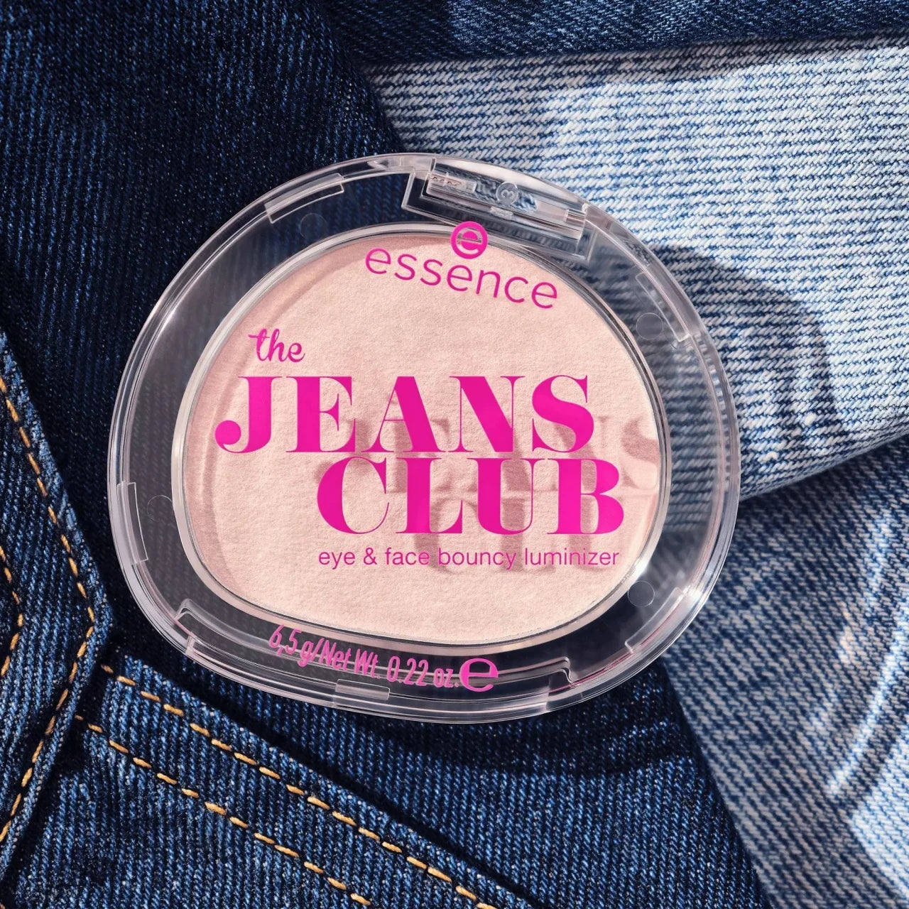 essence the JEANS CLUB eye & face bouncy luminizer 01