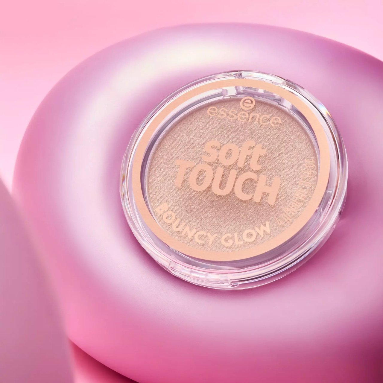 essence soft TOUCH BOUNCY GLOW 10
