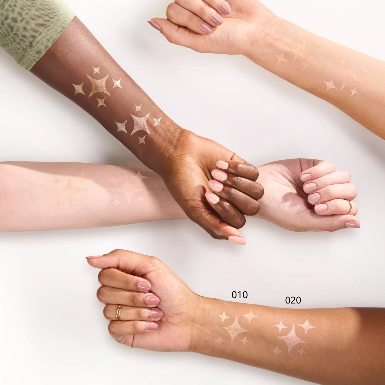 essence BABY GOT GLOW highlighter stick 10