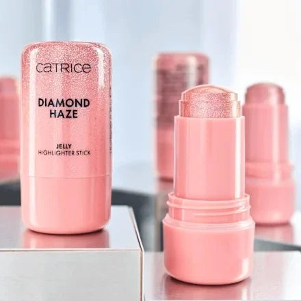 Catrice Diamond Haze Jelly Highlighter Stick 010