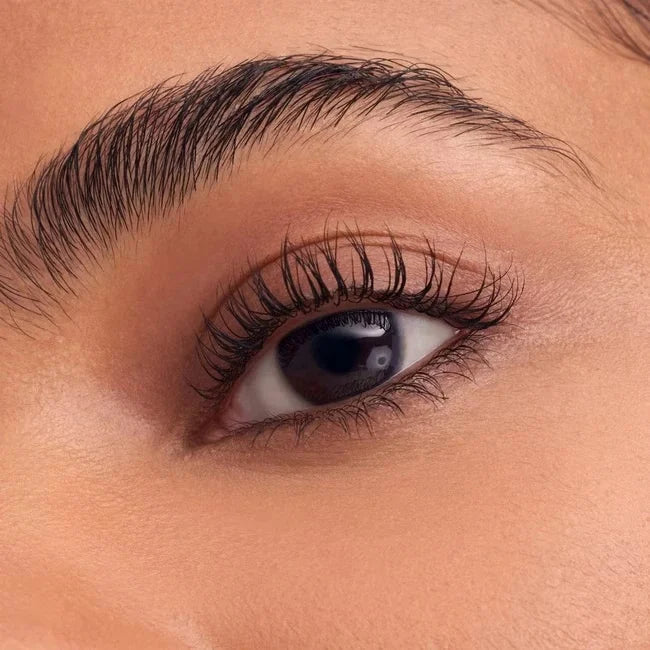 essence - Disney THE LITTLE MERMAID Mascara lash WITHOUT LIMITS EXTREME LENGTHENING & VOLUME MASCA
