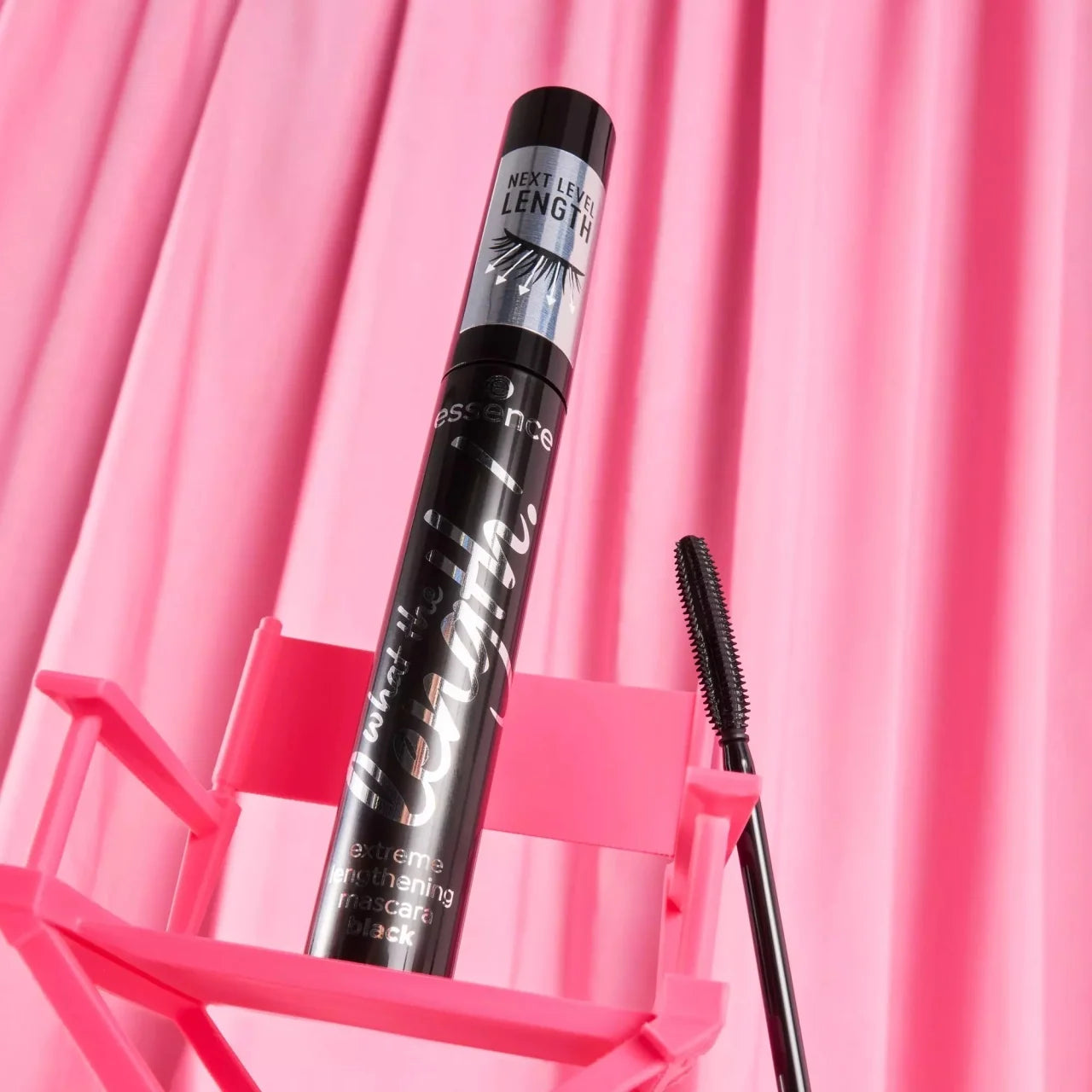 essence - Mascara What the length! extreme lengthening mascara black 01 - Black