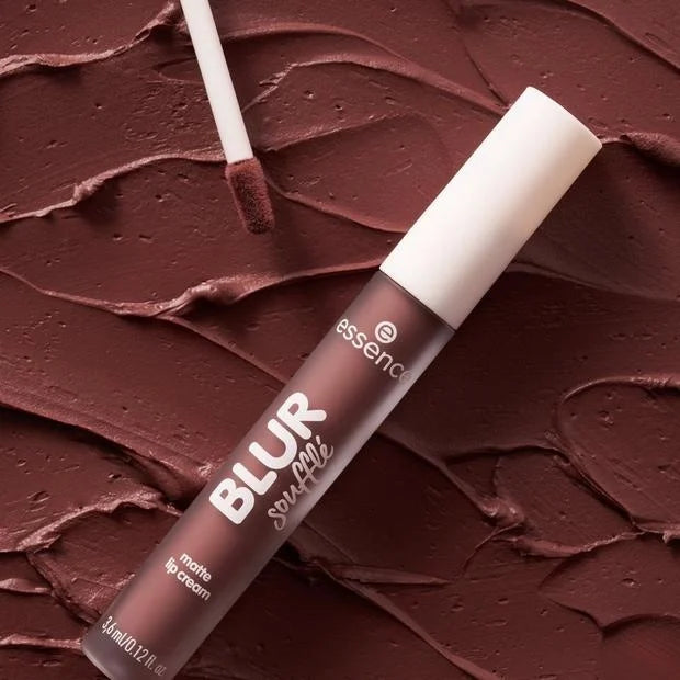 essence - Ruj lichid BLUR soufflé matte lip cream