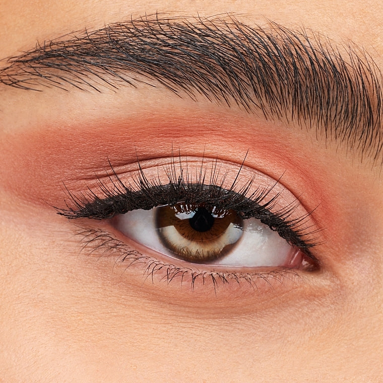 essence Light as a feather 3D faux mink lashes 01