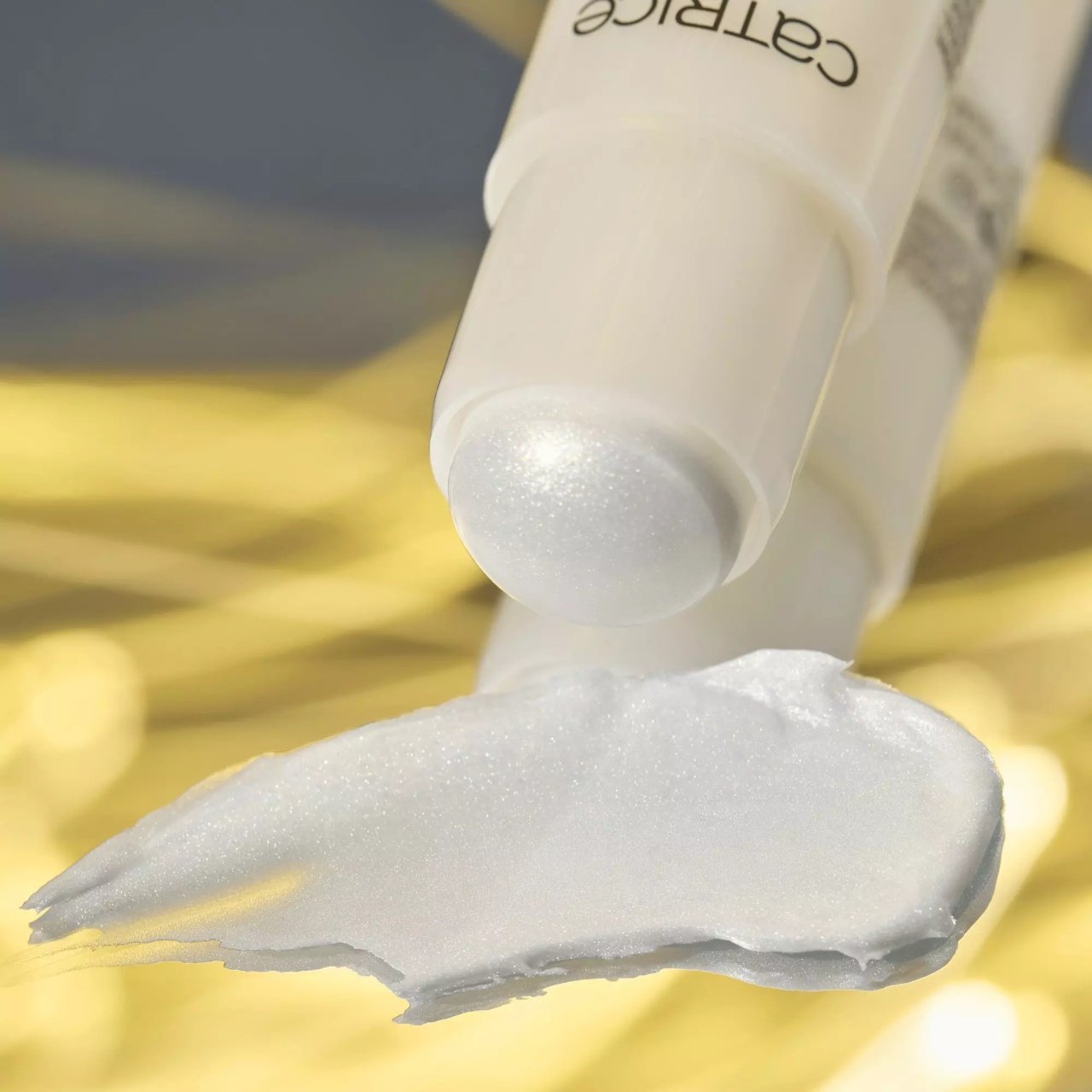 Catrice Glass Like Highlighter Stick 010