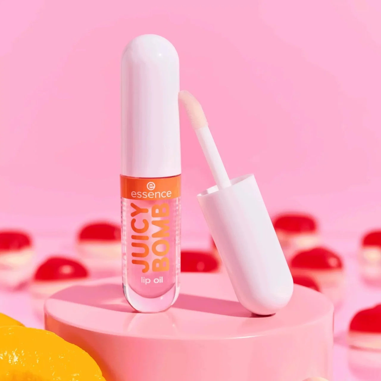 essence JUICY BOMB PARTY lip oil 01